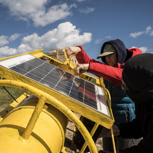 Pannello fotovoltaico sulla boa