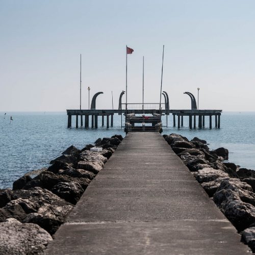 Molo sulla spiaggia del Lido di Venezia